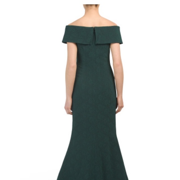 TERI JON Off The Shoulder Stretch Jacquard Gown - Picture 2 of 4